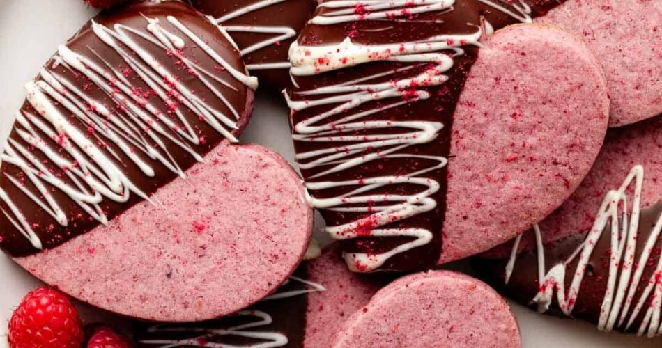 naturally flavored raspberry sugar cookies